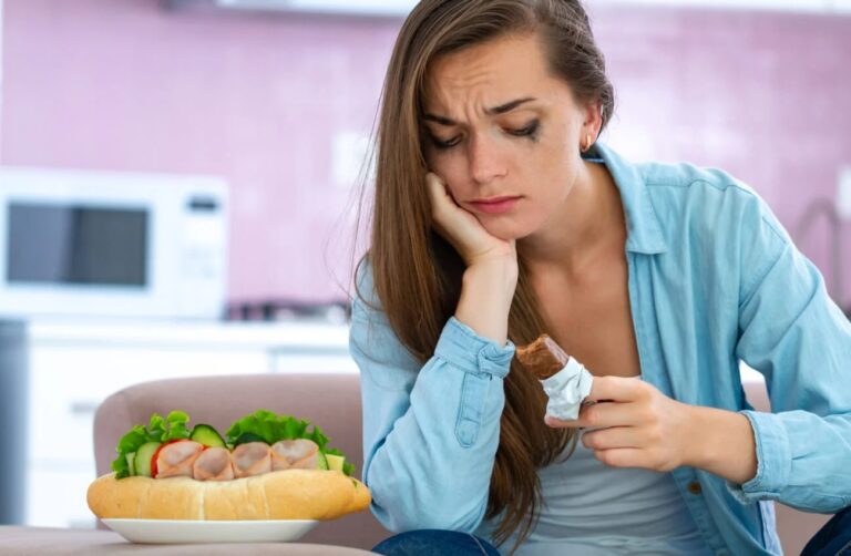 ¿Cómo saber si tengo hambre emocional?